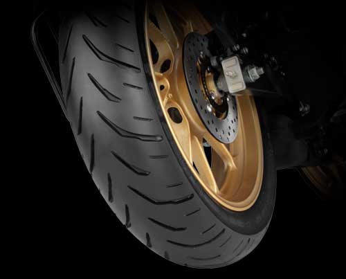 Yamaha FZS 25 BS VI tyre
