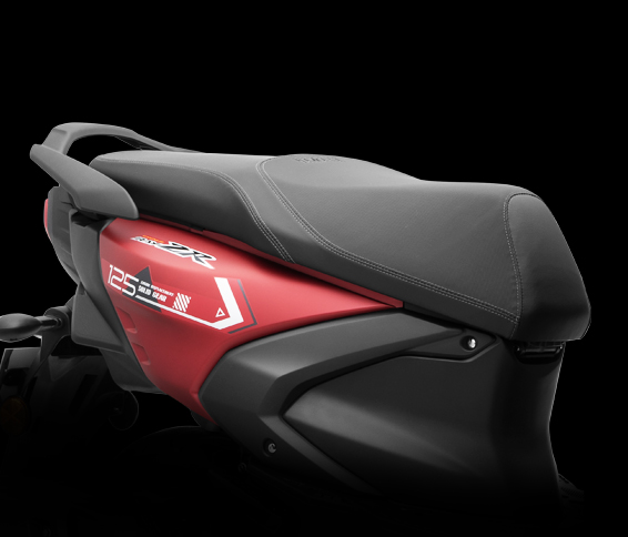 YAMAHA RayZR 125 Fi TWO LEVEL SEAT