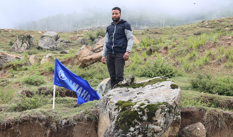 SRINAGAR TO THEED HARWAN