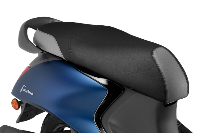Fascino 125Fascino 125 Seat Cover With Cushion