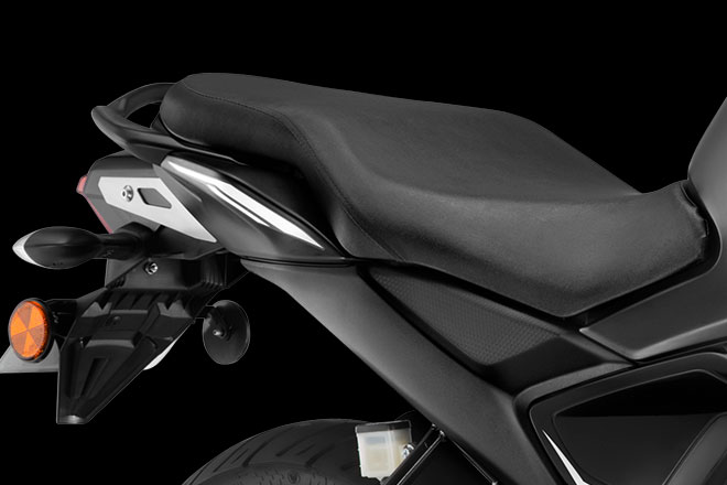 FZS FI New 2 Level Seat