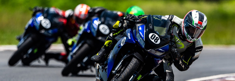 yamaha race bikes