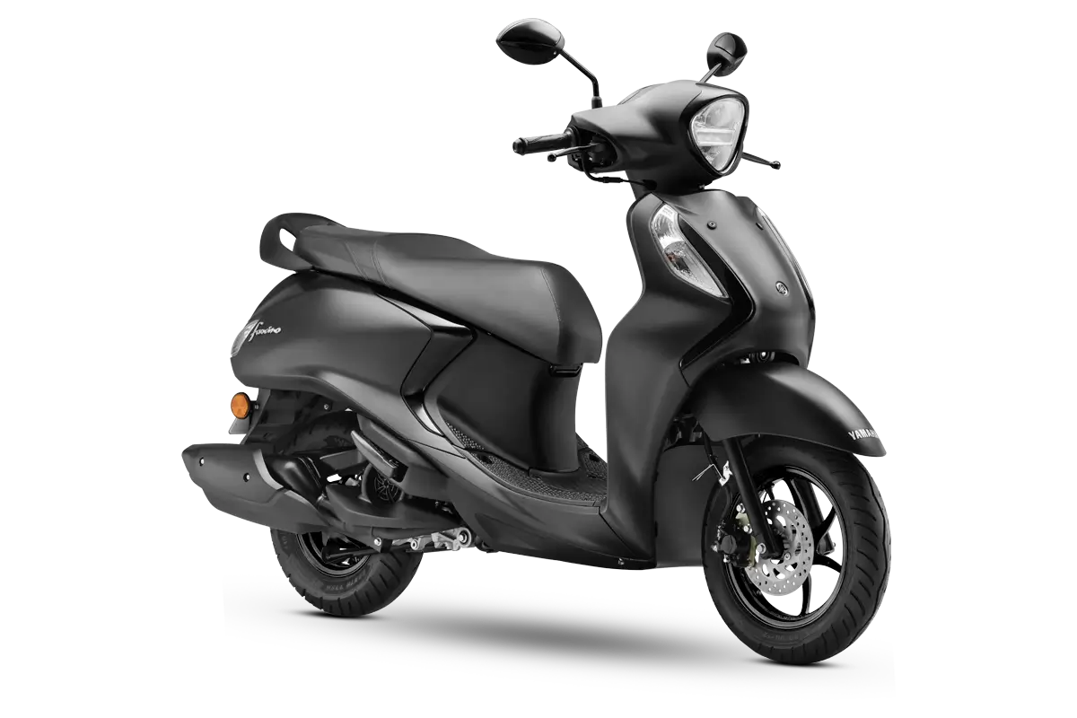Yamaha Fascino 125 Fi Disc variant in Matte Black colour