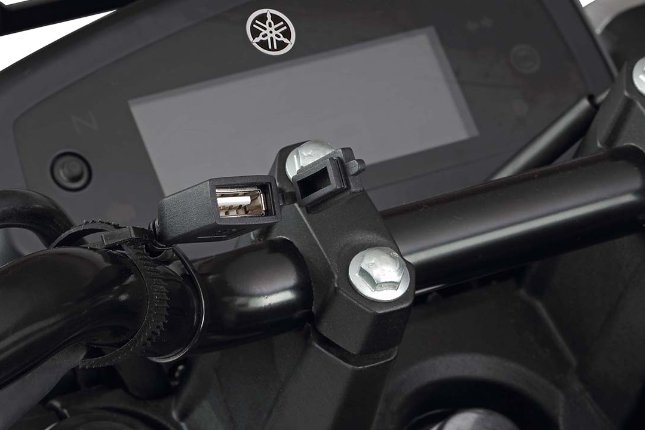 FZS FI New USB Charger